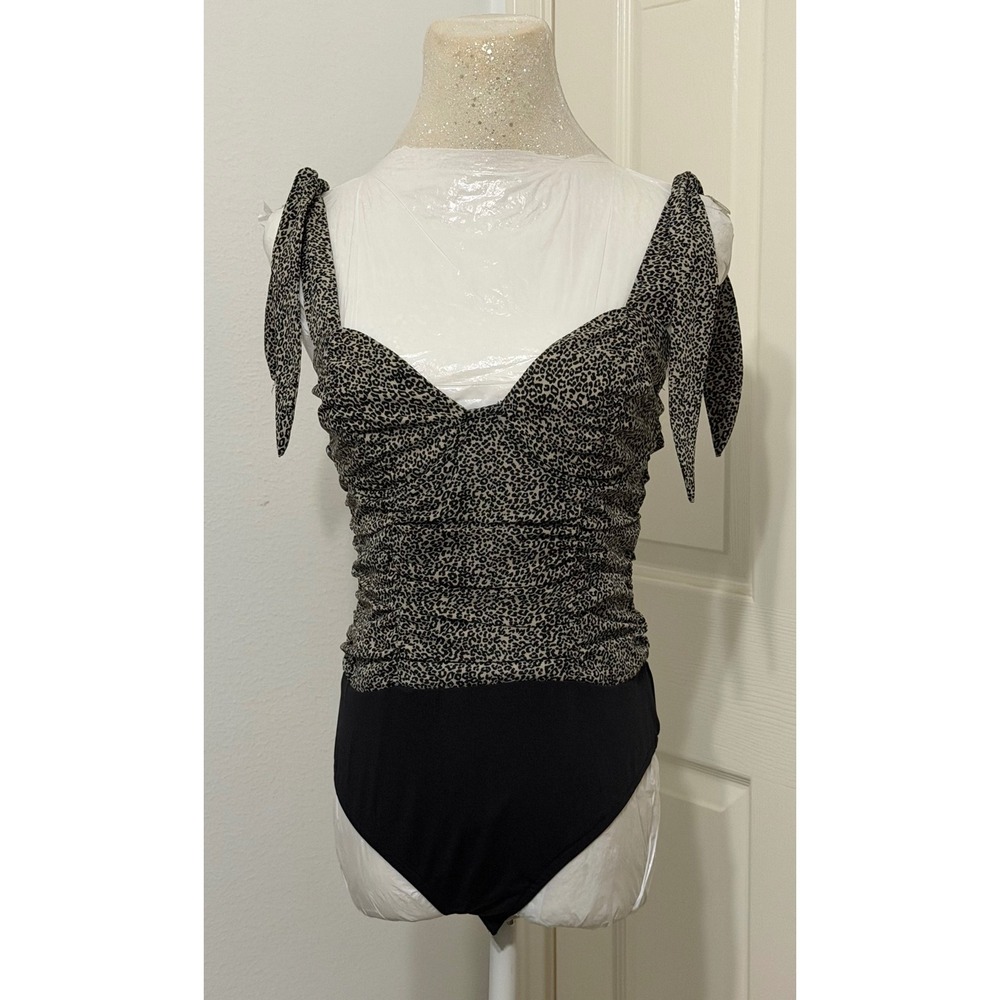In The Style Women's sz 6 Leopard Print Ruched Tie Shoulder Bodice Swimsuit glam